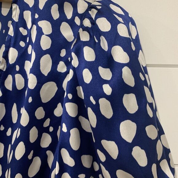 Reformation | Dress Silk Mini V Neck Wrap V Neck Short Sleeve Polka Dots- Large - Picture 4 of 8